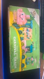 Vintage speelgoed carnaval trein, Ophalen, Zo goed als nieuw