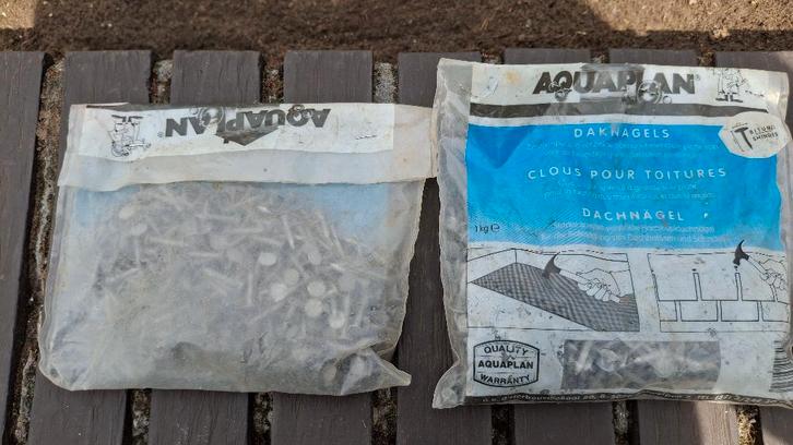 1,5 kg verzinkte nagels daknagel asfaltnagel 20x10 per 1/2kg, Doe-het-zelf en Bouw, IJzerwaren en Bevestigingsmiddelen, Nieuw