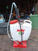 Rugspuit met batterij, Ophalen