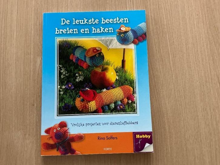 Amigurumi  De leukste beesten breien en haken, Hobby en Vrije tijd, Breien en Haken, Zo goed als nieuw, Haken, Ophalen of Verzenden