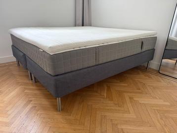 Boxspring ikea beschikbaar voor biedingen