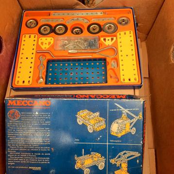 Meccano nr 2 en (2x) nr 3 . beschikbaar voor biedingen