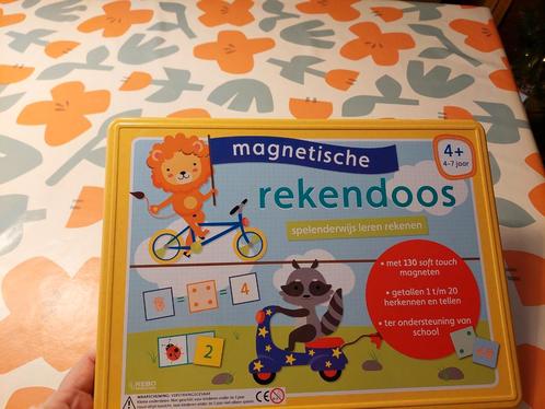 Magnetische rekendoos 4+ (Zwijssen), Kinderen en Baby's, Speelgoed | Educatief en Creatief, Zo goed als nieuw, Rekenen, Ophalen