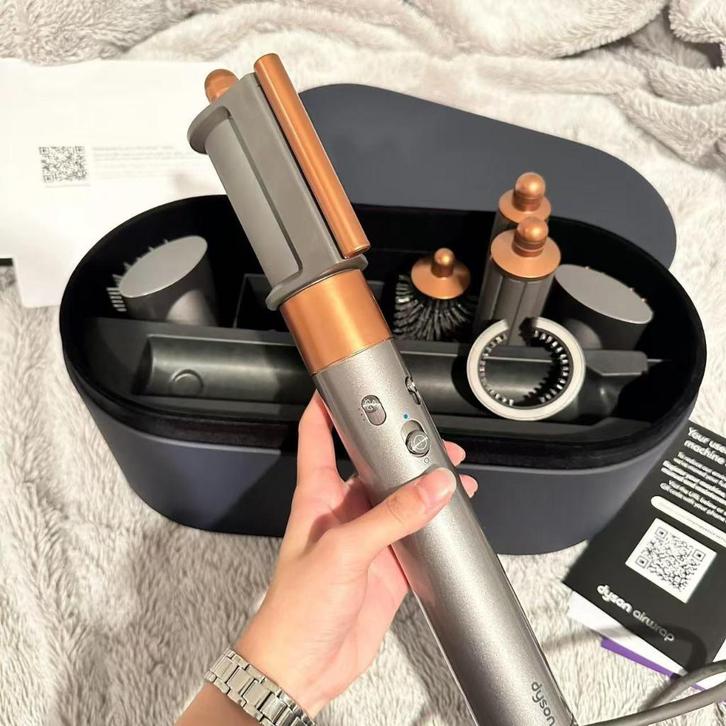 DYSON AIRWRAP COMPLEET LANG GOUD, Handtassen en Accessoires, Uiterlijk | Haarverzorging, Nieuw, Haarspeld, Ophalen