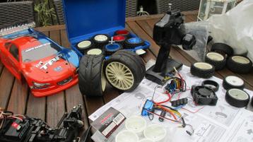 Modelbouw raceauto voor de hobbyisten beschikbaar voor biedingen