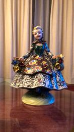 Porseleinen bloemenmeisje, Ophalen