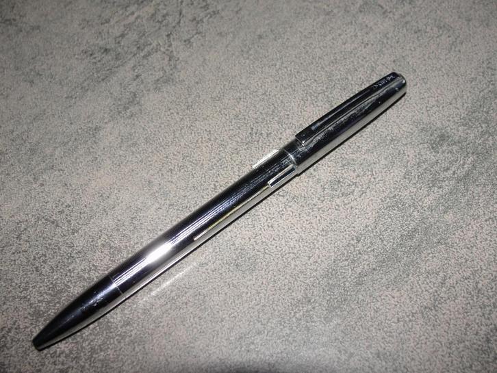 Waterman 3 kleuren balpen vintage uit de jaren 1970, Verzamelen, Pennenverzamelingen, Zo goed als nieuw, Balpen, Waterman, Ophalen of Verzenden