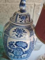 Vase  en faience chinois bosch, Antiek en Kunst, Antiek | Vazen, Ophalen of Verzenden