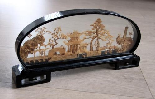 groot chinees kurk snijwerk diorama 42 x15 cm, Antiek en Kunst, Kunst | Beelden en Houtsnijwerken, Ophalen of Verzenden