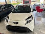 Toyota Aygo X play AygoX Xplay CVT Aygo (direct beschikbaar), Auto's, Toyota, Automaat, Adaptive Cruise Control, Euro 6, 72 pk