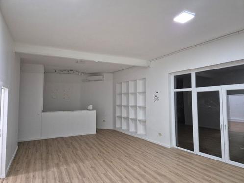 Surface commerciale + habitation à louer Jumet, Immo, Appartementen en Studio's te huur