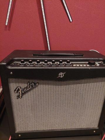 Fender versterker mustang 3, Muziek en Instrumenten, Ophalen, Zo goed als nieuw