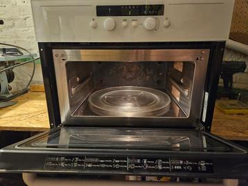Combi micro onde four grill, Gril, Encastré, Enlèvement, 45 à 60 cm