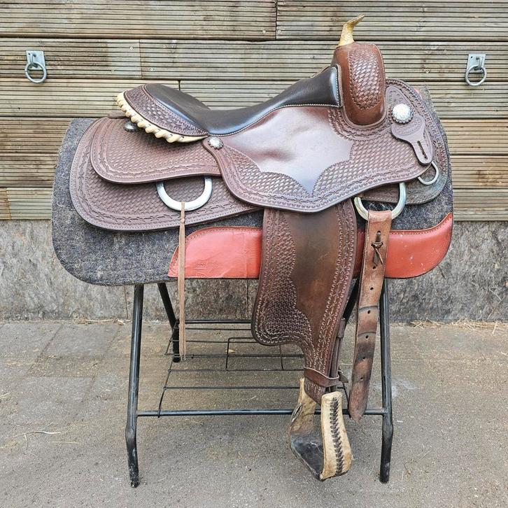 Volledige westernuitrusting, Dieren en Toebehoren, Paarden en Pony's | Zadels, Zo goed als nieuw, Western, Ophalen