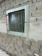 Verschillenden staldeuren,poorten, ramen te koop, Dieren en Toebehoren, Stalling