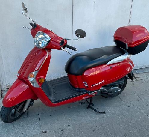 Scooter Kymco like 125, Fietsen en Brommers, Scooters | Kymco, Zo goed als nieuw, Like, Ophalen