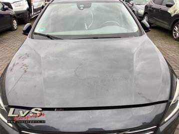 Motorkap van een Volvo V60 (492) beschikbaar voor biedingen