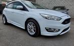 Ford Focus 1.0 EcoBoost ST Line PACK BUITEN (bj 2017), Auto's, Stof, Electronic Stability Program (ESP), Wit, Bedrijf