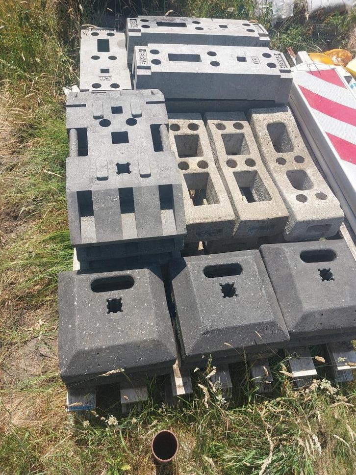 Signalisatie - borden te koop, Tuin en Terras, Overige Tuin en Terras, Ophalen of Verzenden