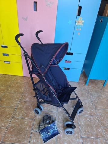 Poussette canne Maclaren en excellent état beschikbaar voor biedingen