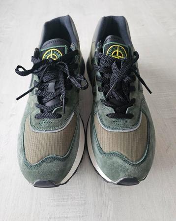 New balance x stone island 574 beschikbaar voor biedingen
