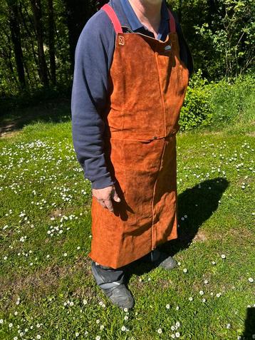 Tablier de soudeur en cuir beschikbaar voor biedingen