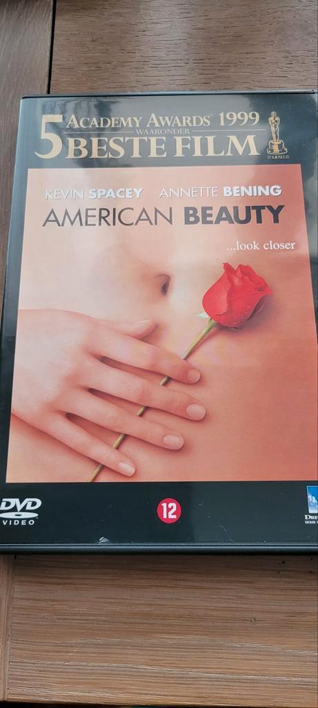 Beauté américaine, CD & DVD, DVD | Films indépendants, Comme neuf, Autres régions, À partir de 12 ans, Envoi