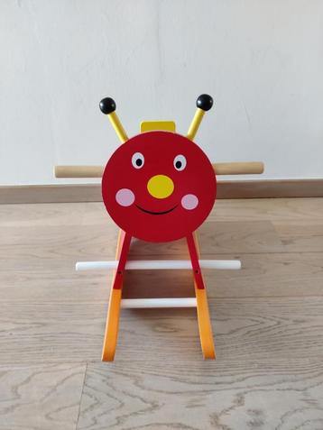 Mooi schommelpaardje in hout. beschikbaar voor biedingen