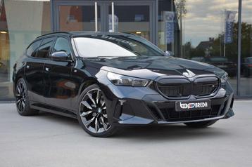 BMW 5 Serie 520 I Touring M-Sport/Pano/Trekhaak/Seatventilat beschikbaar voor biedingen