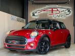 MINI Cooper 1.5i * GARANTIE 12 MOIS * 1ER PROP * (bj 2015), Auto's, Mini, 100 kW, Stof, Gebruikt, 136 pk