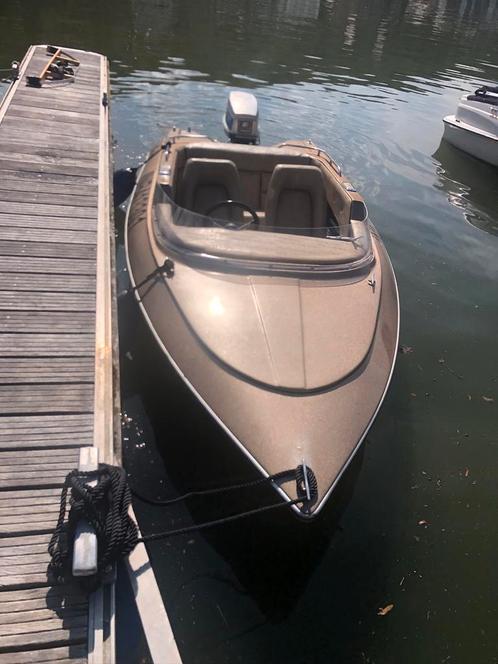 Bateau vintage moteur Evinrude 50CV, Watersport en Boten, Motorboten en Motorjachten, Gebruikt, Polyester, Tot 6 meter, Benzine