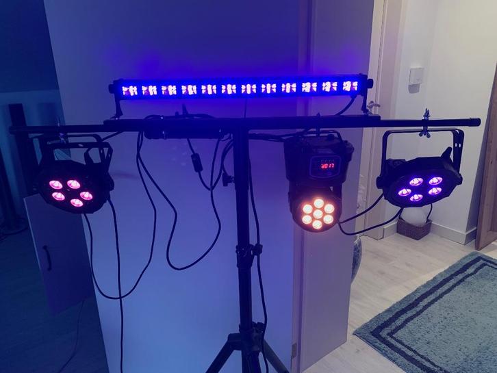 Complete lichtset met rookmachine, Muziek en Instrumenten, Licht en Laser, Zo goed als nieuw, Licht, Ophalen