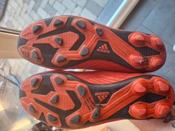 Adidas predator beschikbaar voor biedingen