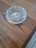 Cendrier cristal, Enlèvement