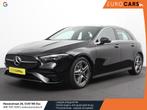 Mercedes-Benz A 200 AMG Line Achteruitrij camera Verwarmde v, Auto's, Mercedes-Benz, Automaat, Zwart, Bedrijf, Berline