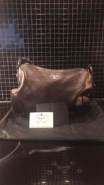 Prada Tas met certificaat, Handtassen en Accessoires, Tassen | Damestassen, Ophalen, Zo goed als nieuw, Paars