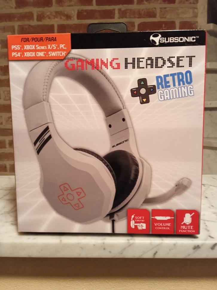 Subsonic Retro Gaming Headset, Computers en Software, Headsets, Nieuw, Gaming headset, Ophalen