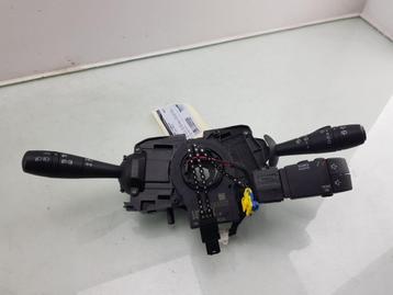 COMBINE COMMODO Renault Clio IV (5R) (01-2012/08-2021), Utilisé, Renault