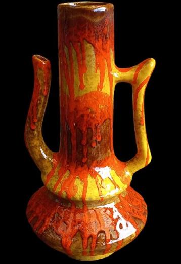 Artigiana Ceramica Umbra kruik.  beschikbaar voor biedingen