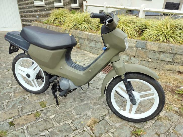 Honda wallaroo klasse A, Fietsen en Brommers, Brommers | Honda, Ophalen