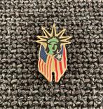 PIN - AMERIKA - PUERTO RICO - VRIJHEIDSBEELD, Verzamelen, Verzenden, Gebruikt, Stad of Land, Speldje of Pin