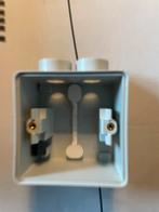 Hydro stopcontacten, drukknoppen en schakelaars, Doe-het-zelf en Bouw, Ophalen of Verzenden, Zo goed als nieuw