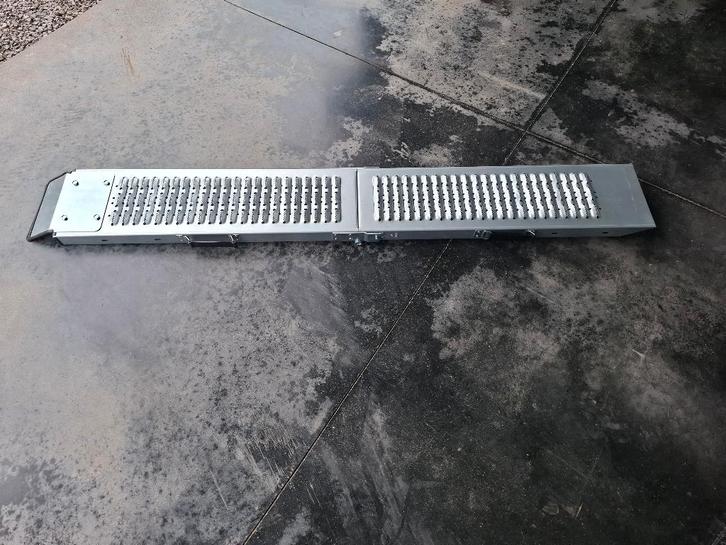 Oprijgoot, Auto diversen, Fietsendragers, Nieuw, Ophalen