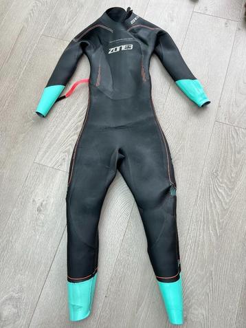Zone 3 Wetsuit Small beschikbaar voor biedingen