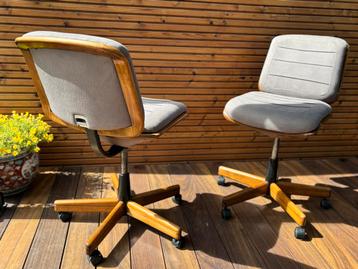 2 vintage giroflex model 8026 beschikbaar voor biedingen