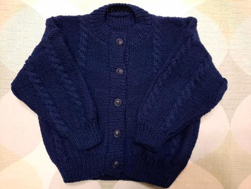 Handgebreid blauw vestje, Kinderen en Baby's, Kinderkleding | Maat 92, Zo goed als nieuw, Ophalen of Verzenden