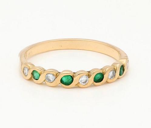 18 karaat gouden ring met smaragd en natuurlijke VS diamant!, Handtassen en Accessoires, Ringen, Dame, 17 tot 18, Geel, Goud, Met edelsteen