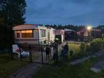 Veld gezocht of staanplaats dringend!, Caravans en Kamperen