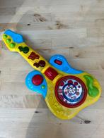 Gitaar met deuntjes en allerlei geluidjes, Kinderen en Baby's, Ophalen, Zo goed als nieuw