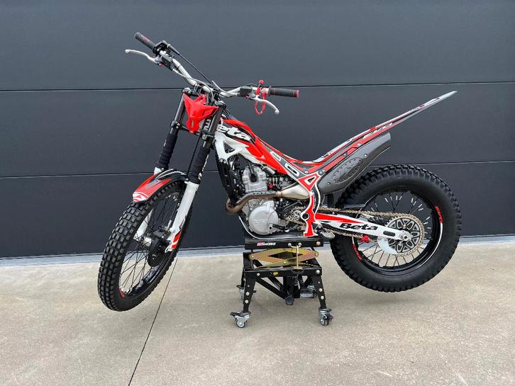 Beta Evo 300 4T trial in héél goede staat., Motoren, Motoren | Overige merken, Particulier, Overig, 11 kW of minder, 1 cilinder